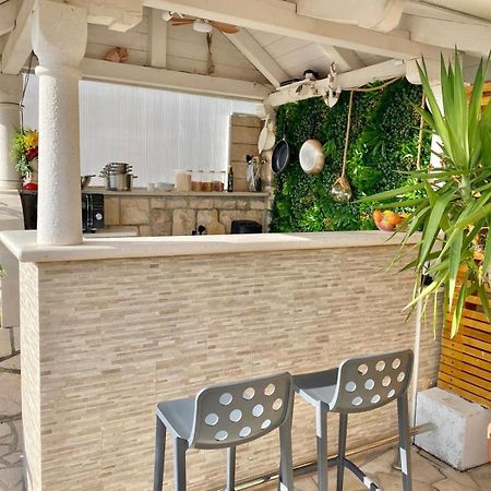 フヴァル Casa Benita Bed & Breakfast エクステリア 写真