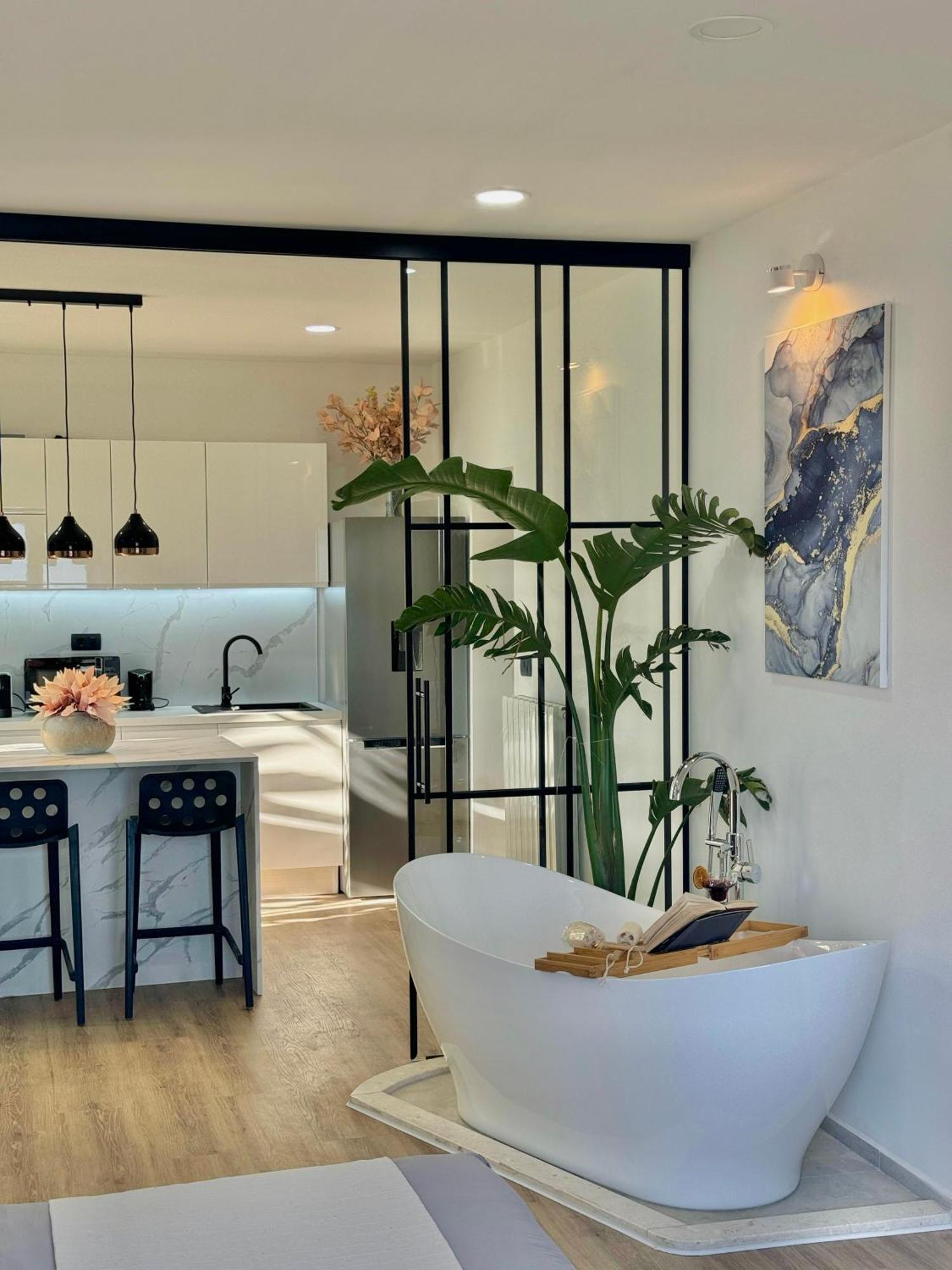 フヴァル Casa Benita Bed & Breakfast エクステリア 写真