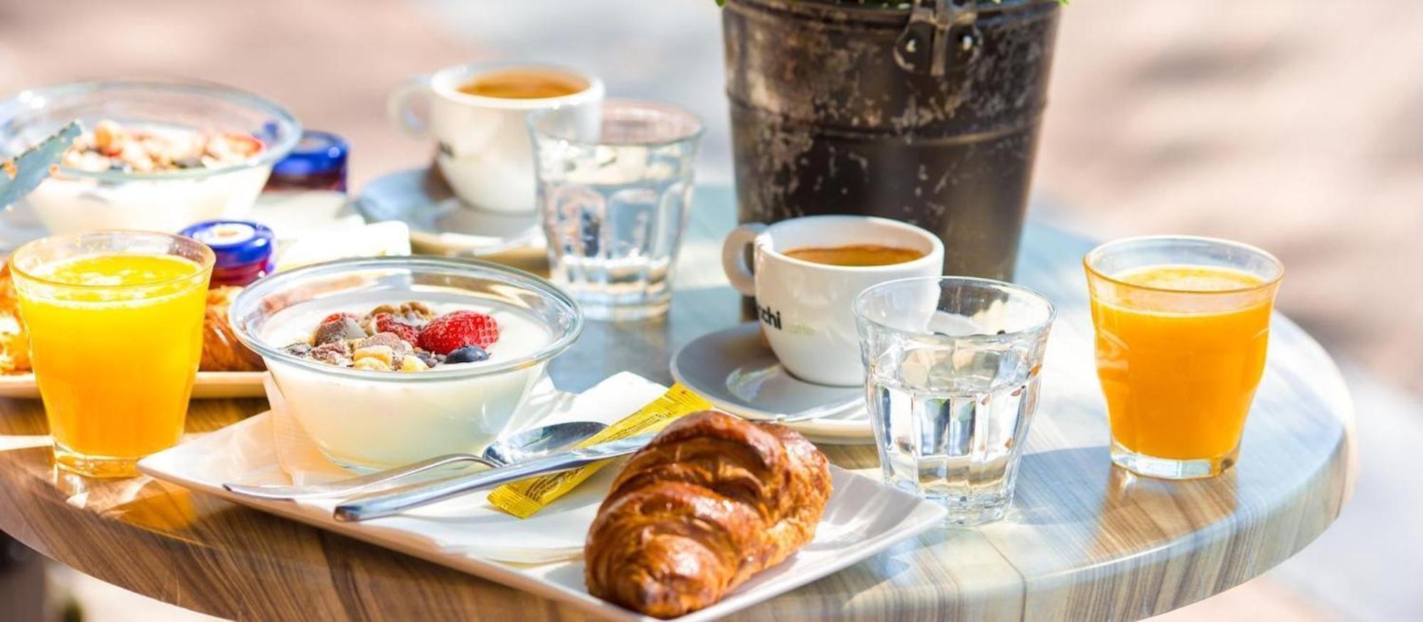 フヴァル Casa Benita Bed & Breakfast エクステリア 写真